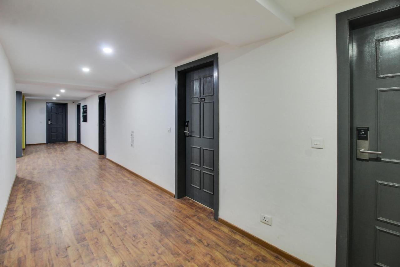 Super Oyo Townhouse 1237 Balewadi 호텔 Méribel Village 외부 사진