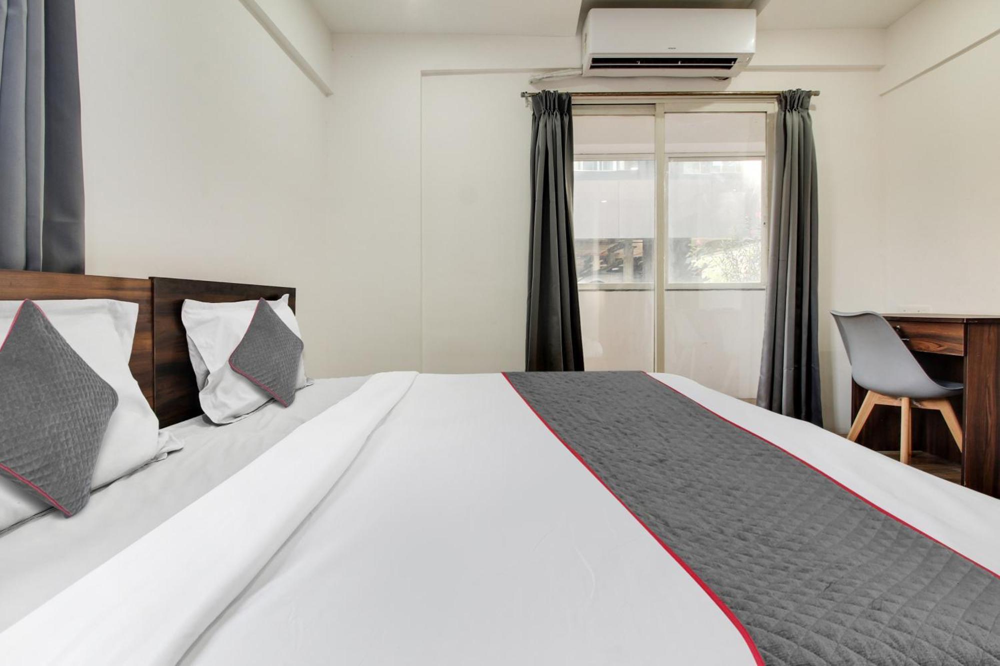 Super Oyo Townhouse 1237 Balewadi 호텔 Méribel Village 외부 사진